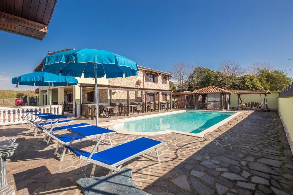 Villa Gengi Ardea Exterior photo